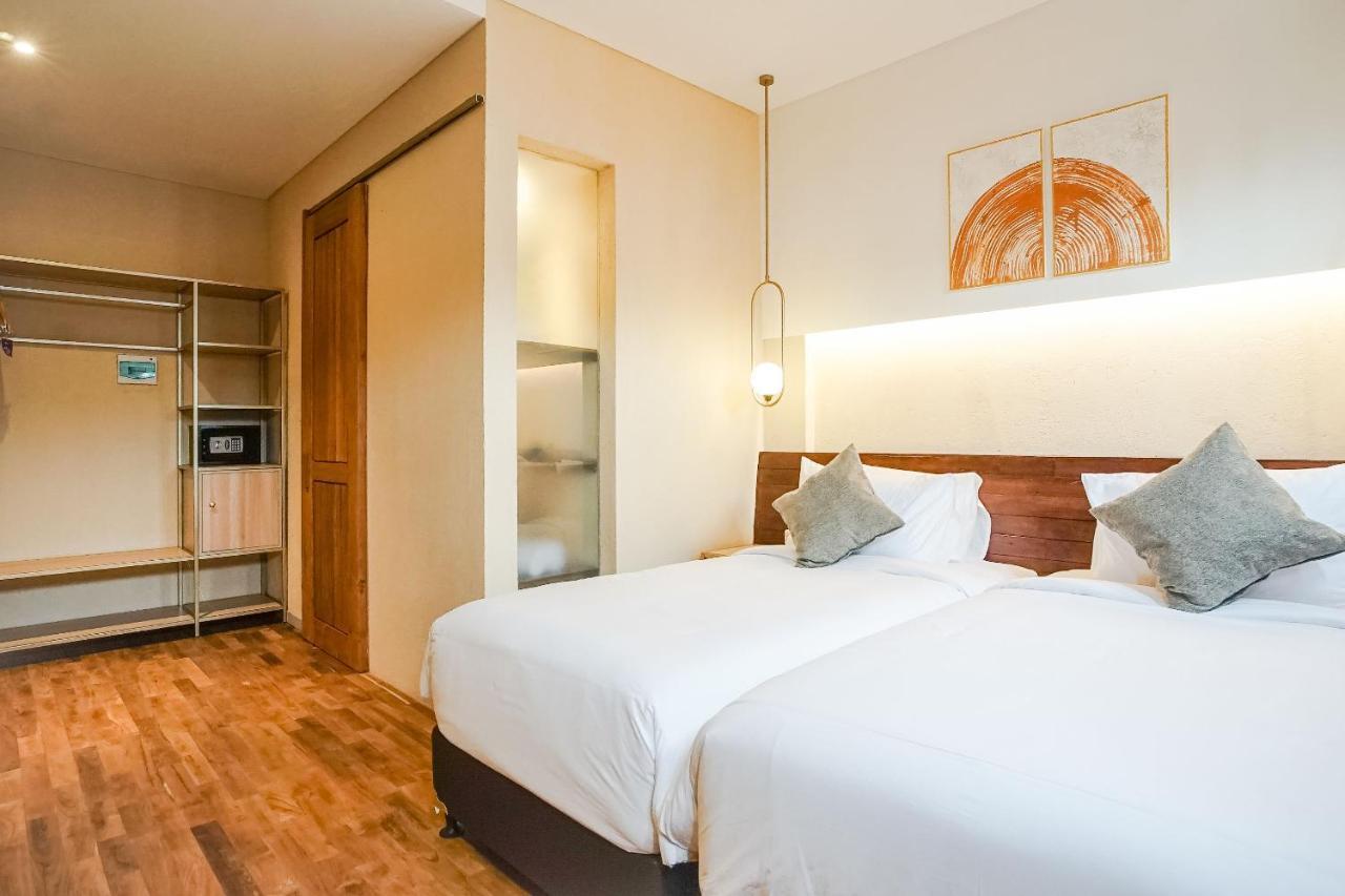 Tanaga Coliving Hotel Seminyak  Bagian luar foto